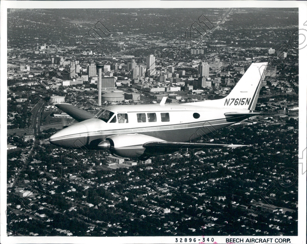 Beechcraft 70 Queen Air