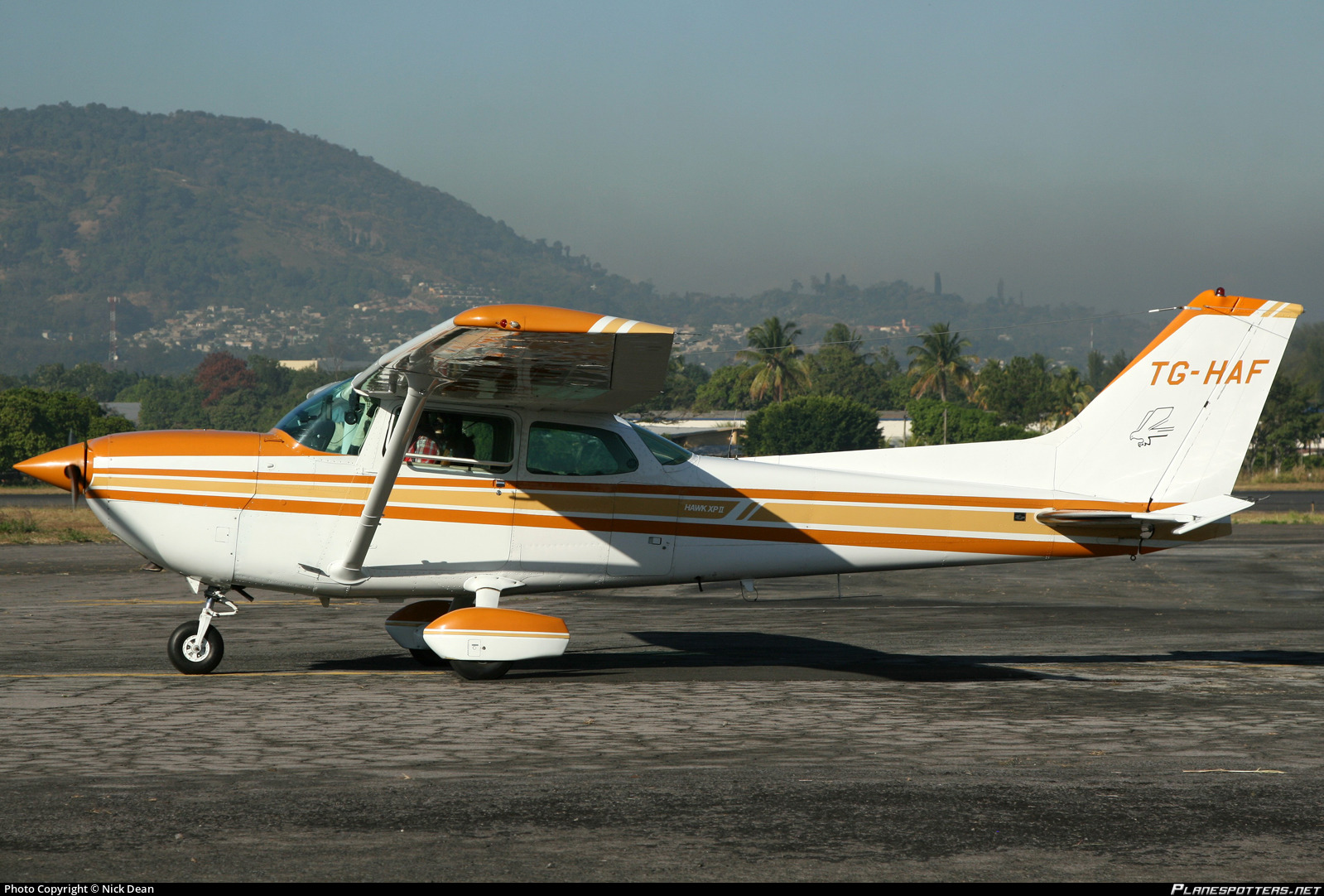 Cessna R172K Hawk ХР